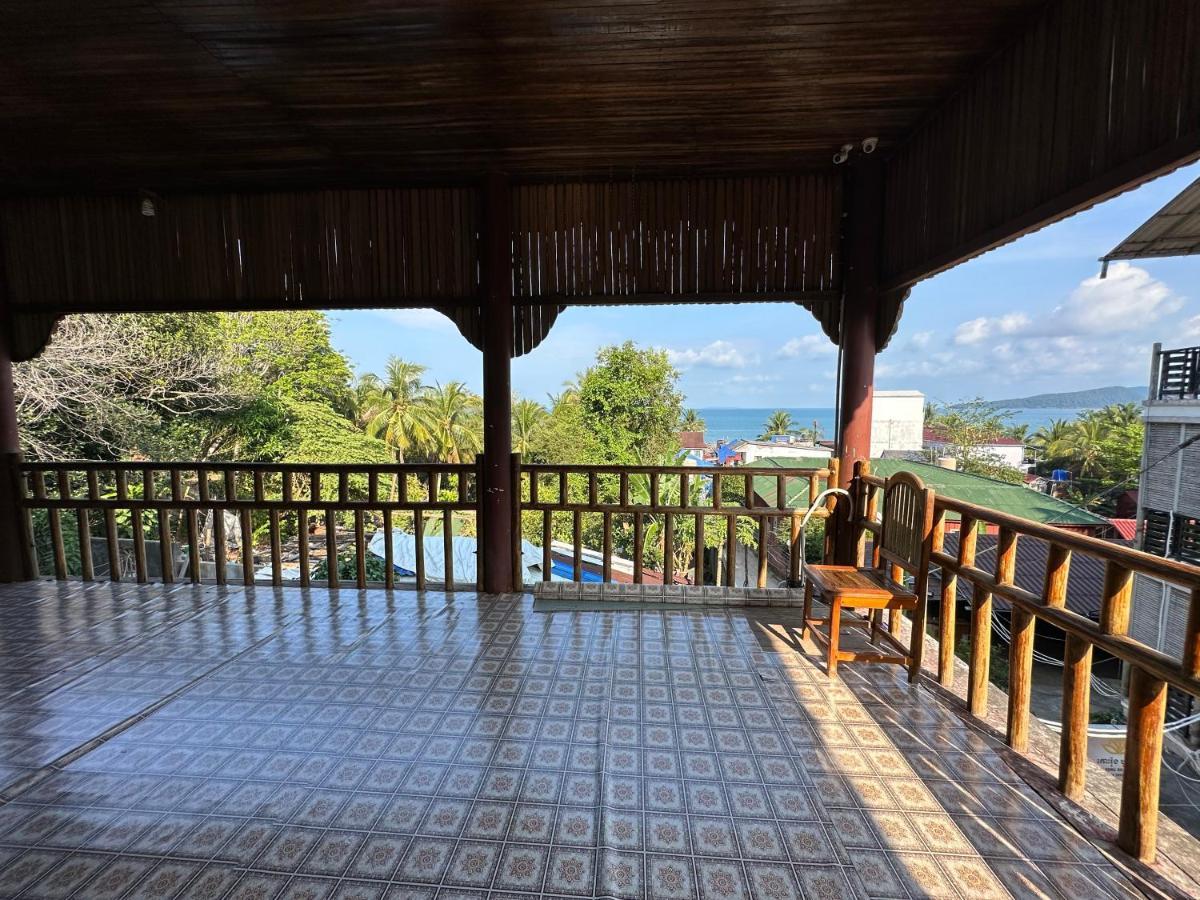 Готель Koh Rong Boutique Wooden Екстер'єр фото