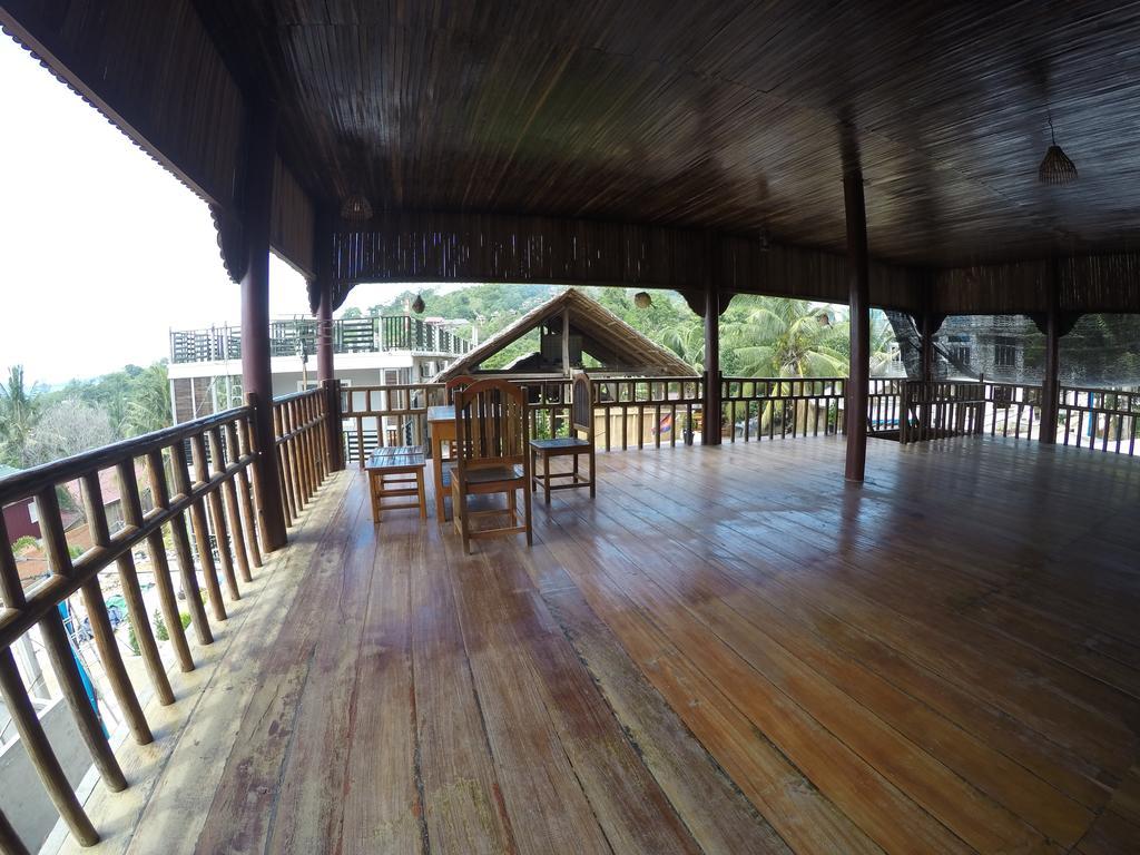 Готель Koh Rong Boutique Wooden Екстер'єр фото