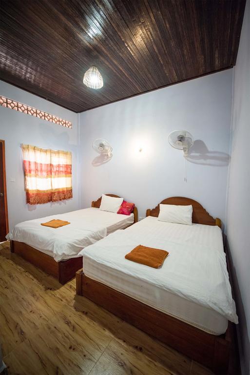 Готель Koh Rong Boutique Wooden Екстер'єр фото